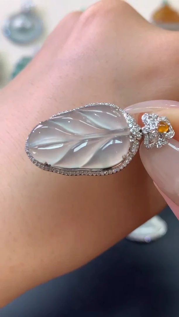 翡翠18K金镶嵌吊坠(不含链)吊坠（不含链）|5800+0