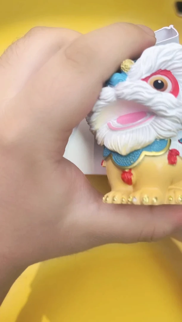 瓷片波点袜