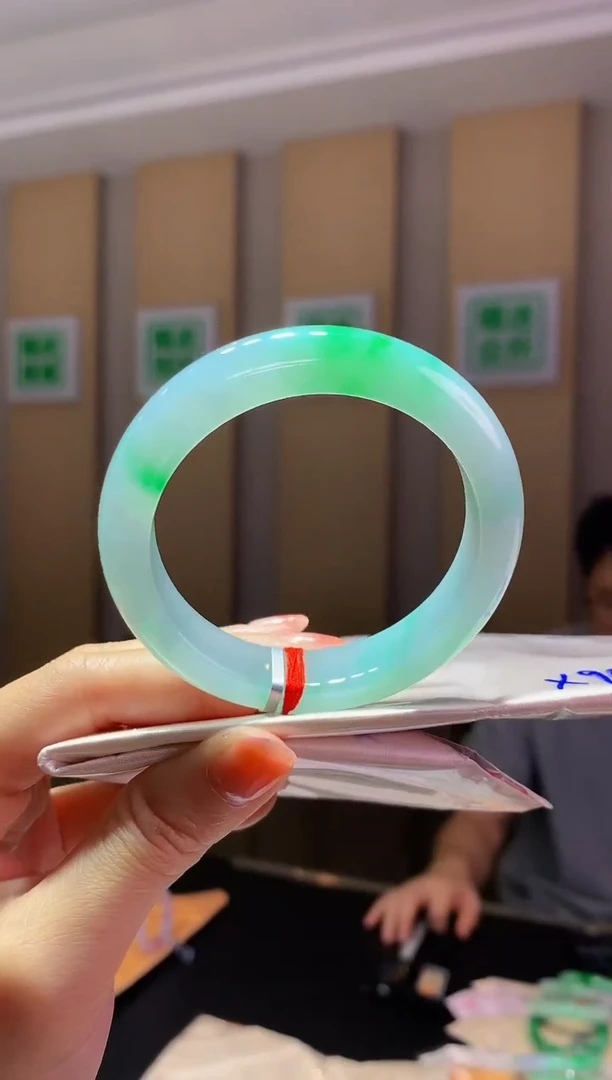 未镶嵌手镯翡翠-X94 圈口53 全款14.2万 定金2万