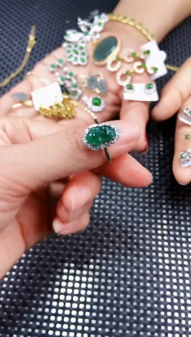 【闪购商品】翡翠戒指未镶嵌111111111