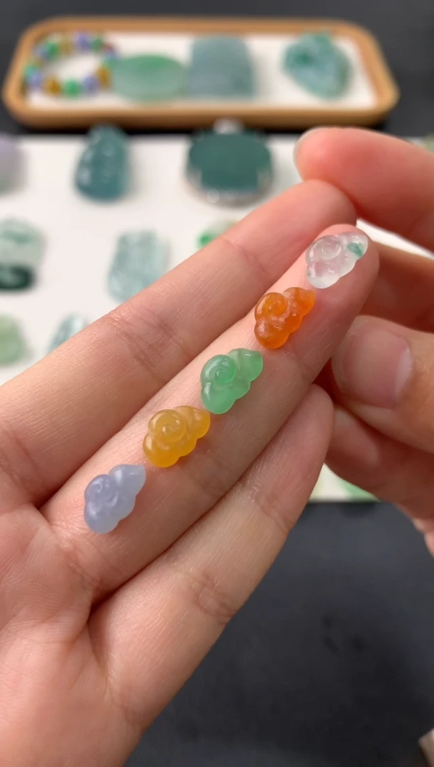 未镶嵌定制翡翠棉*糖翡翠