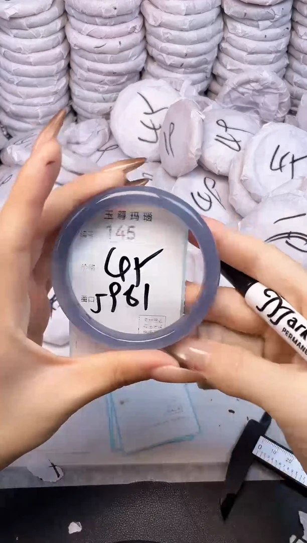 手镯玛瑙/玉髓未镶嵌145