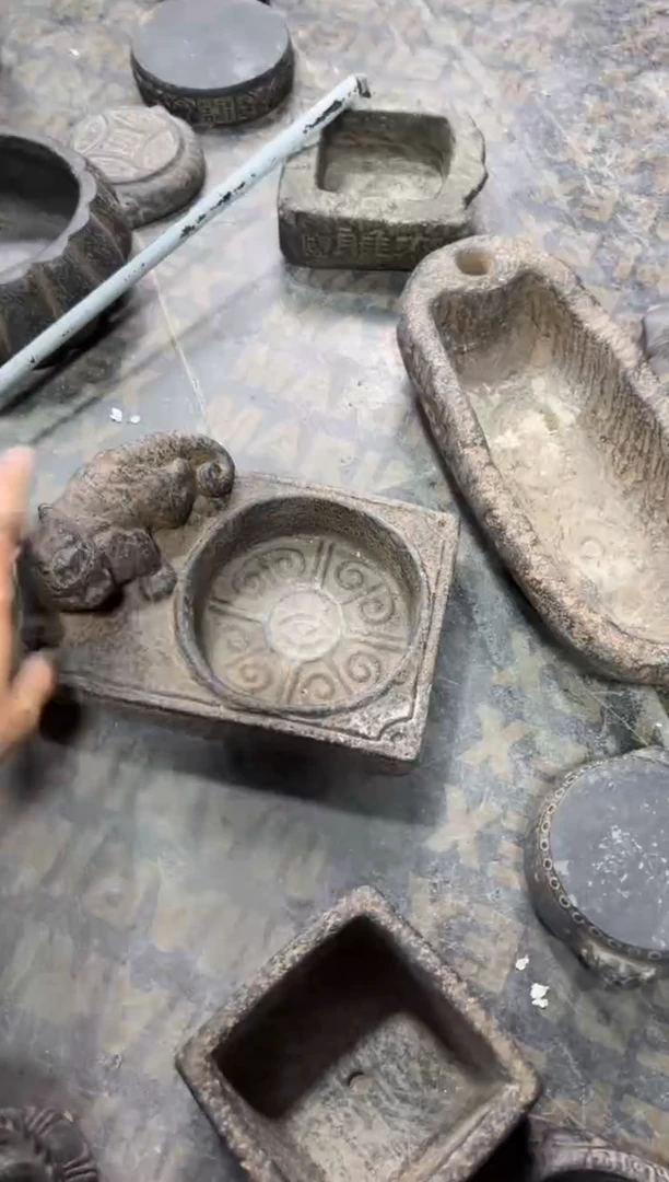 陶土守财兽火山泥
