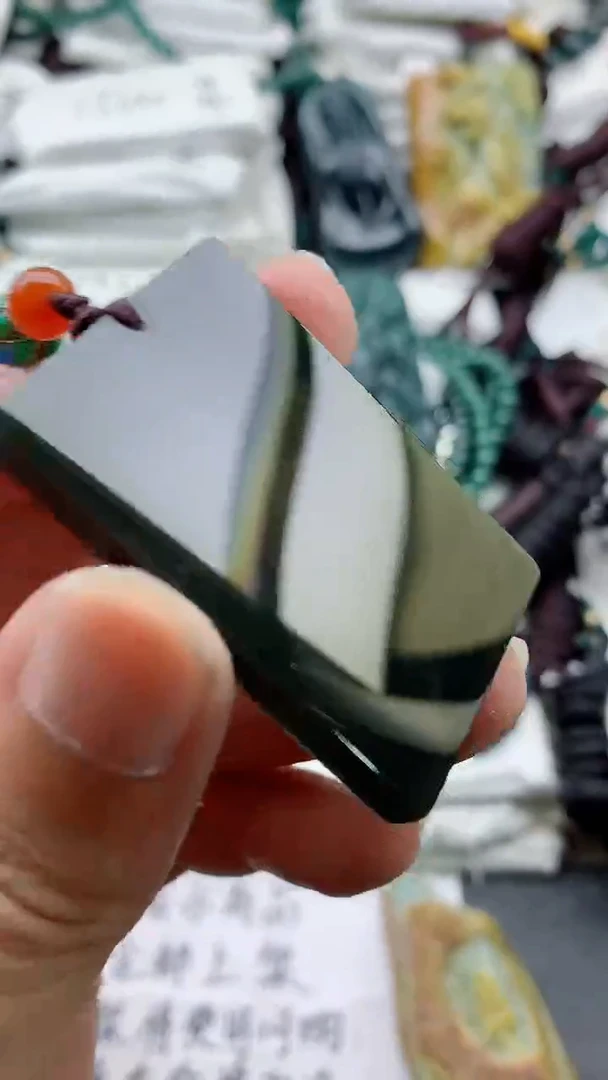 颈饰未镶嵌和田玉（墨玉）8