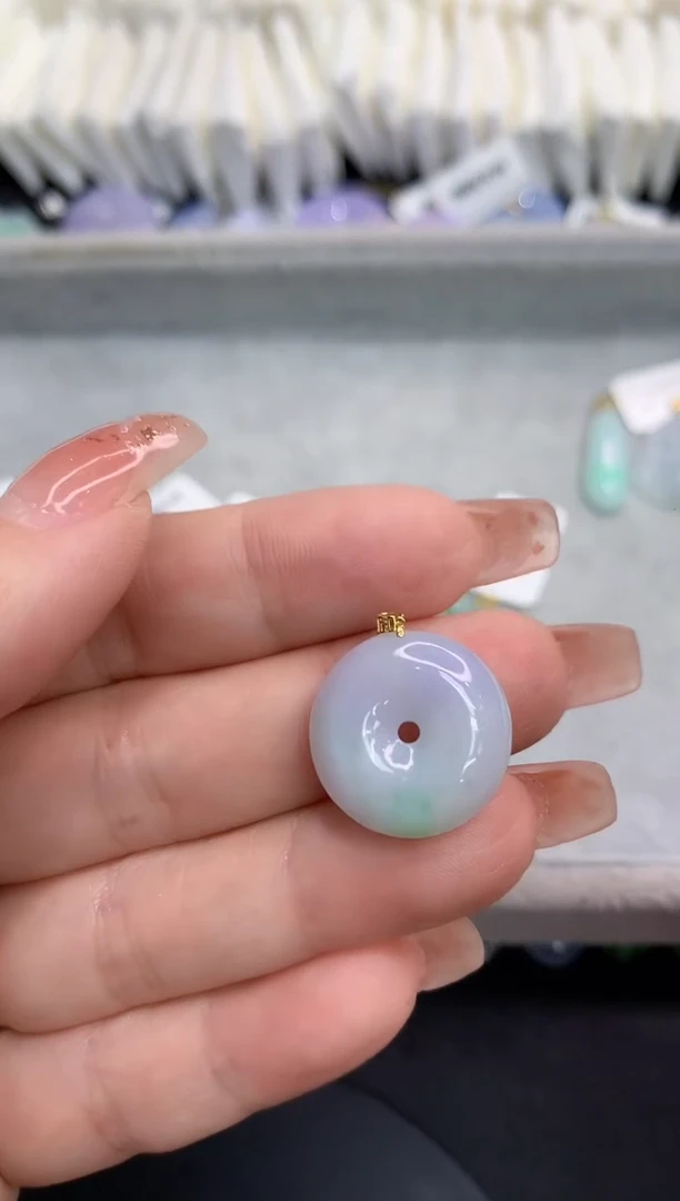 吊坠(不含链)18K金镶嵌翡翠11111111111111