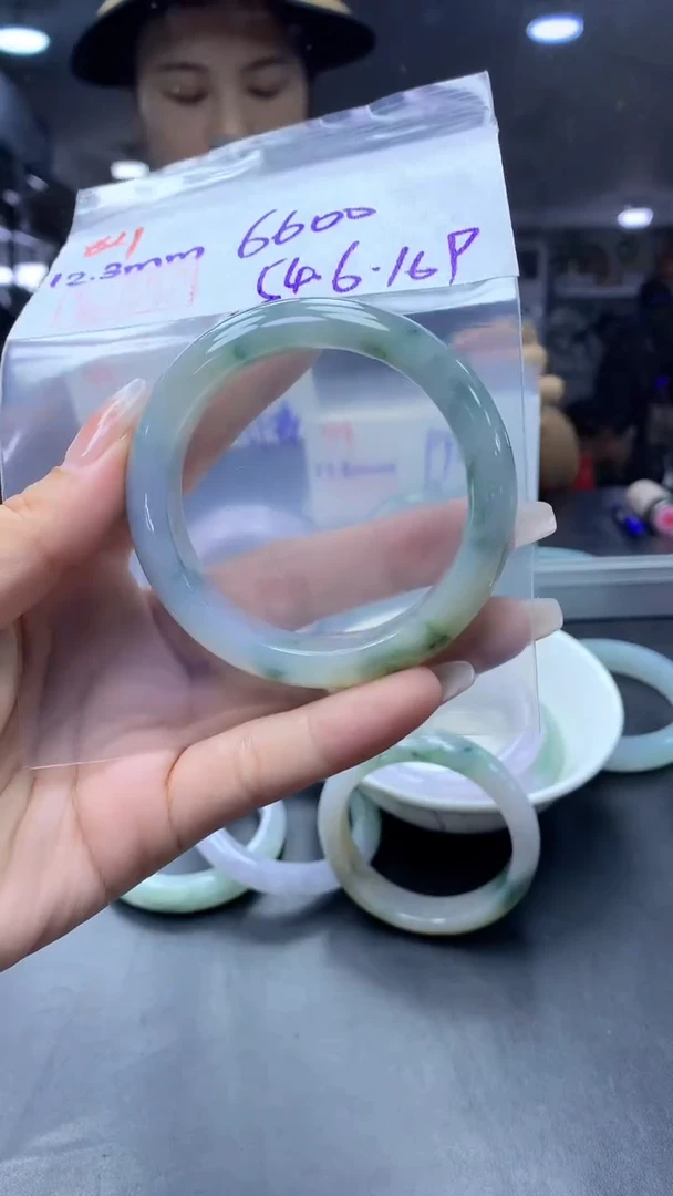 未镶嵌定制翡翠64手镯54.6+6600元+拍一发一