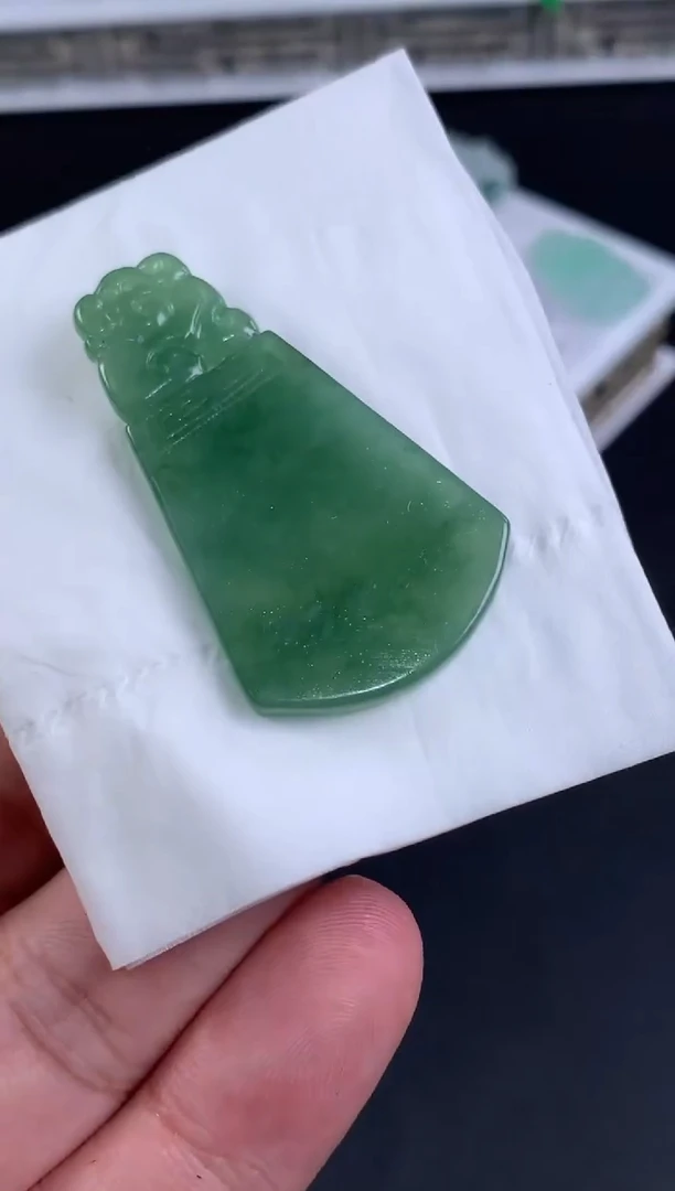 未镶嵌定制翡翠茉**竹翡翠