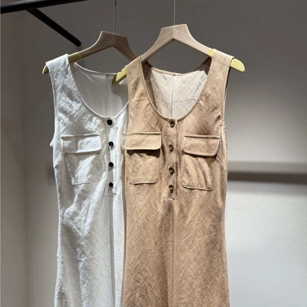 【素雪】2025春夏设计师原创新款单排扣高级感棉麻显瘦无袖连衣裙