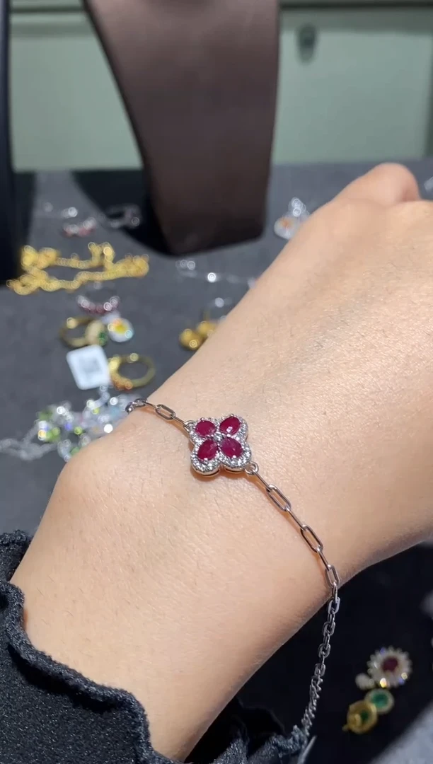 银S925镶嵌手链红宝石手链