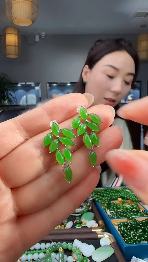 银S925镶嵌戒指和田玉1