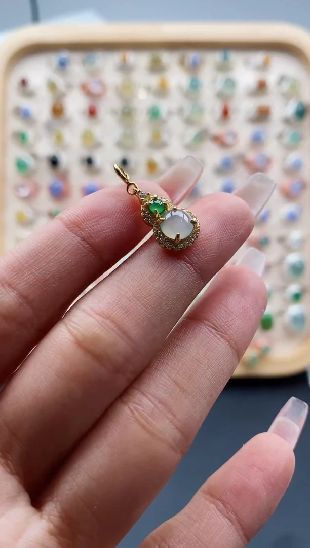 【闪购商品】翡翠颈饰银S925镶嵌缅甸天然A货翡翠333 5+6