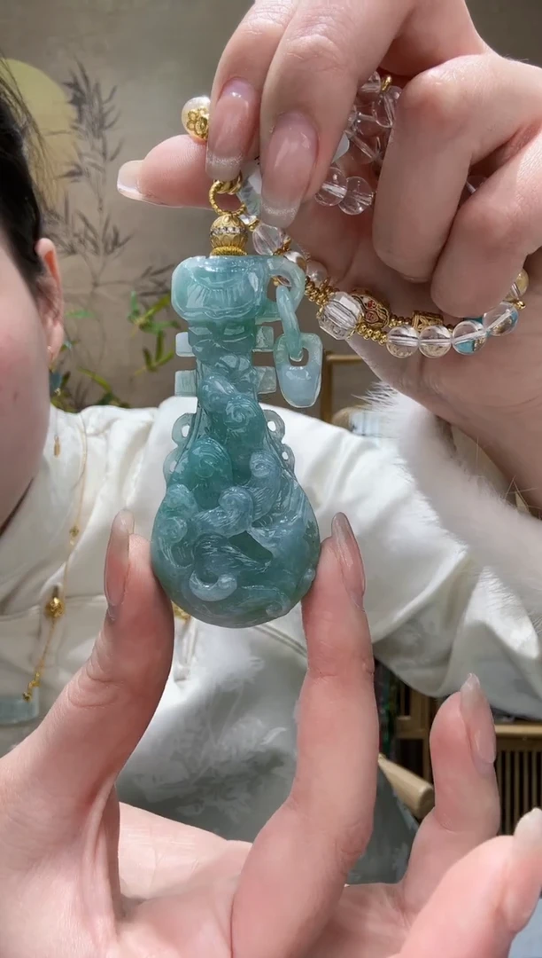 【闪购商品】翡翠颈饰未镶嵌吊坠