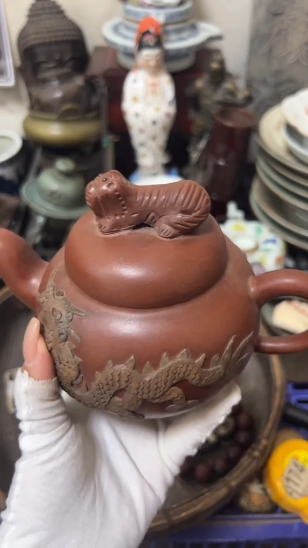 紫砂用****来藏龙卧虎，看好在拍