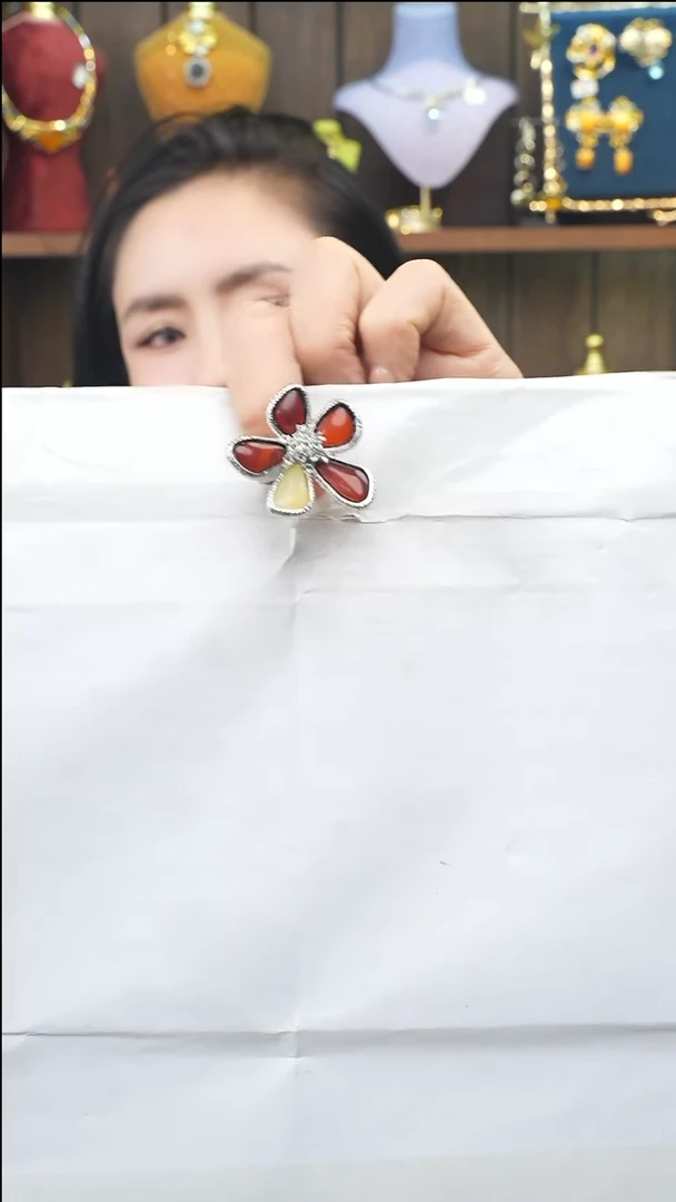 未镶嵌琥珀戒指多样性发一