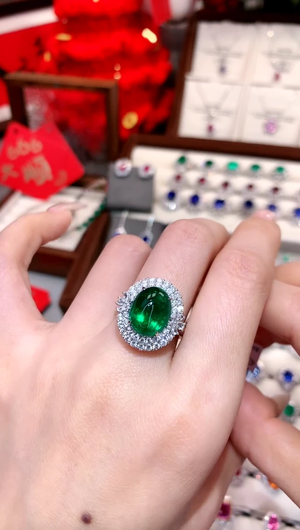 【闪购商品】祖母绿戒指18K金镶嵌5.15ct/天然宝石/七天无理由
