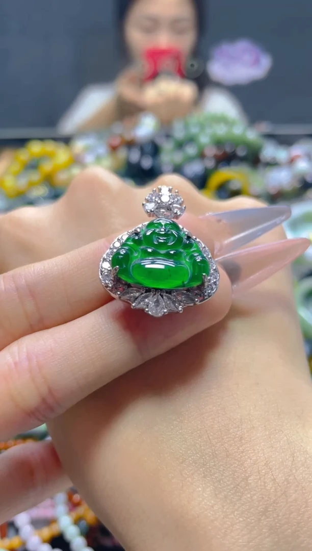 颈饰未镶嵌翡翠/C/翡翠A货，一件也是批发价