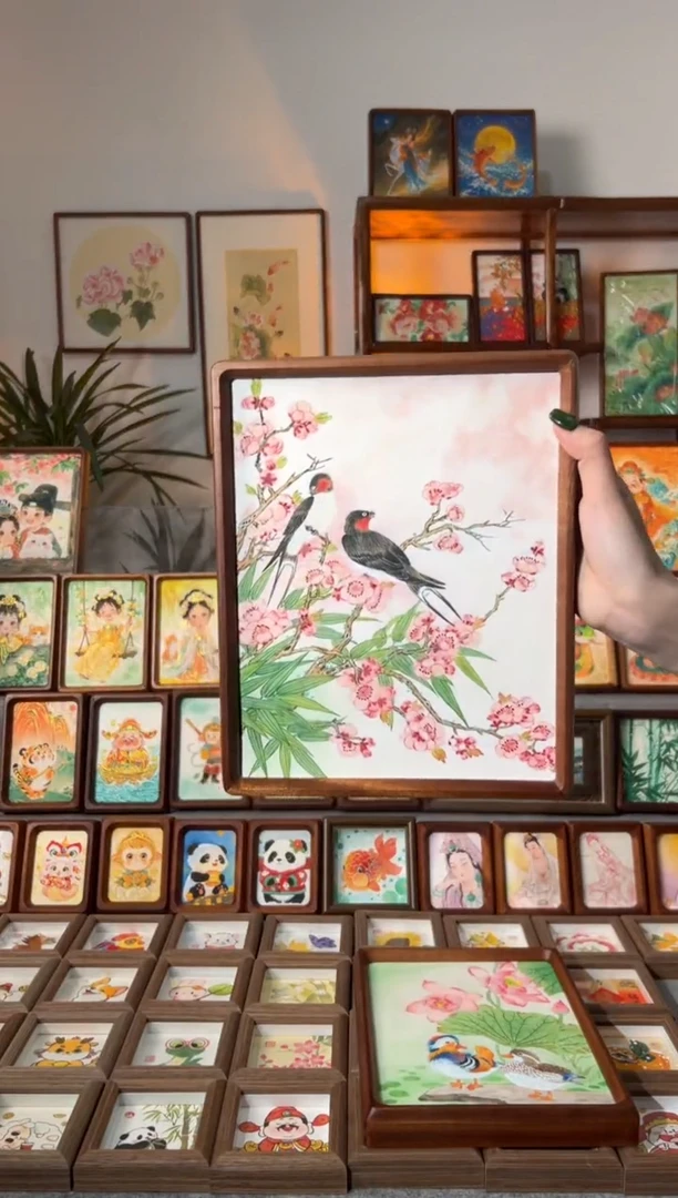 【闪购商品】国画碧桃双燕 手绘国画10花梨