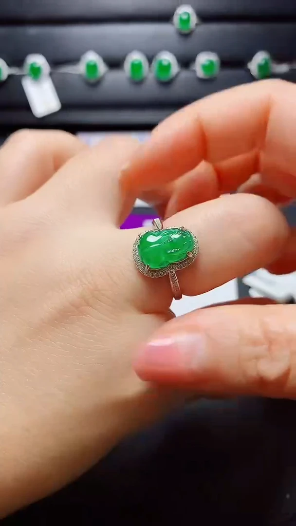 银S925镶嵌戒指翡翠   天然翡翠A货s925银镶