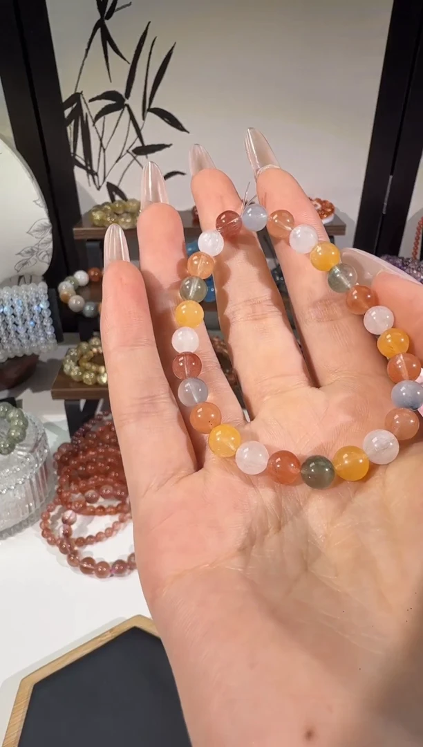 水晶摆件未镶嵌彩兔毛手串