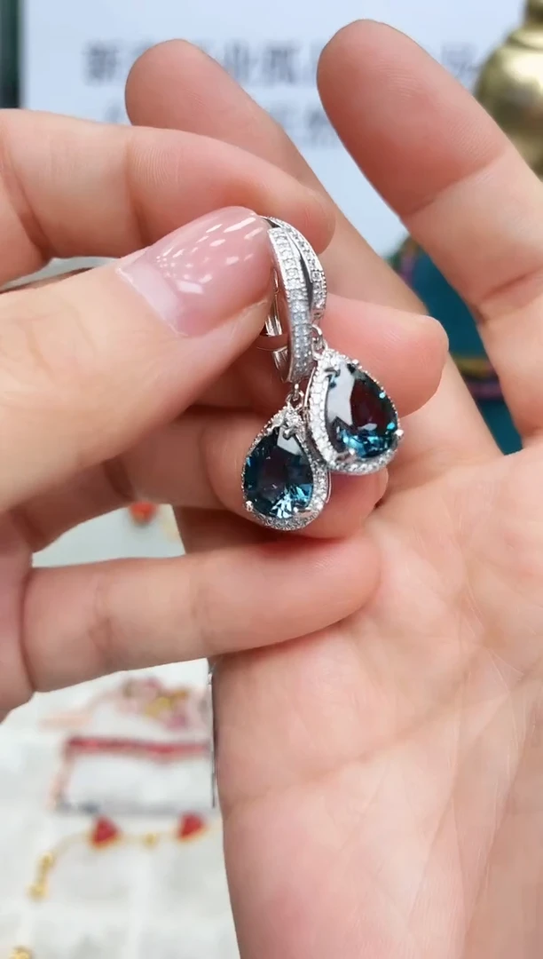 银S925镶嵌托帕石耳饰203ZB1206产品一个（多样性）