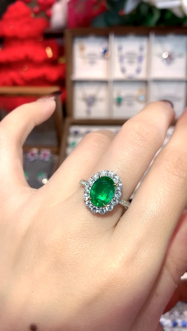18K金镶嵌戒指祖母绿2.28ct/天然宝石/七天无理由
