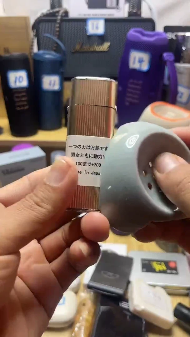 瓷片闪购商品 如图所示