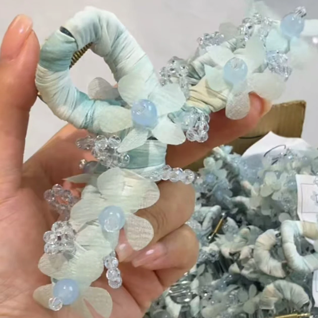 新款原创精品水晶手工编织蓝色十三公分抓夹
