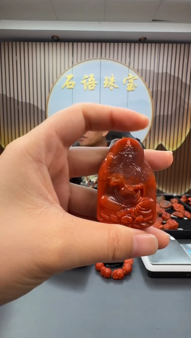 未镶嵌雕刻南红玛瑙147ZB0912产品一个