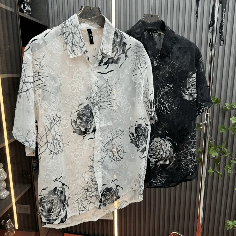 彪博新款轻奢小众纹理感裂纹薄款绣花短袖衬衣潮流时尚翻领衬衫男