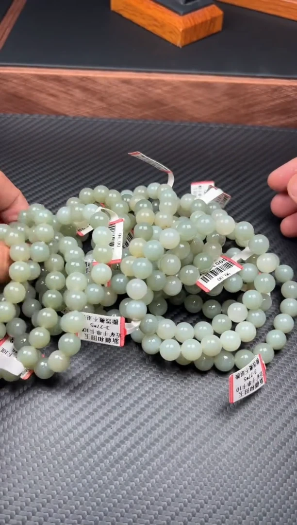 手串未镶嵌和田玉且末微色差近矿卡10M多样性发货拍一发一