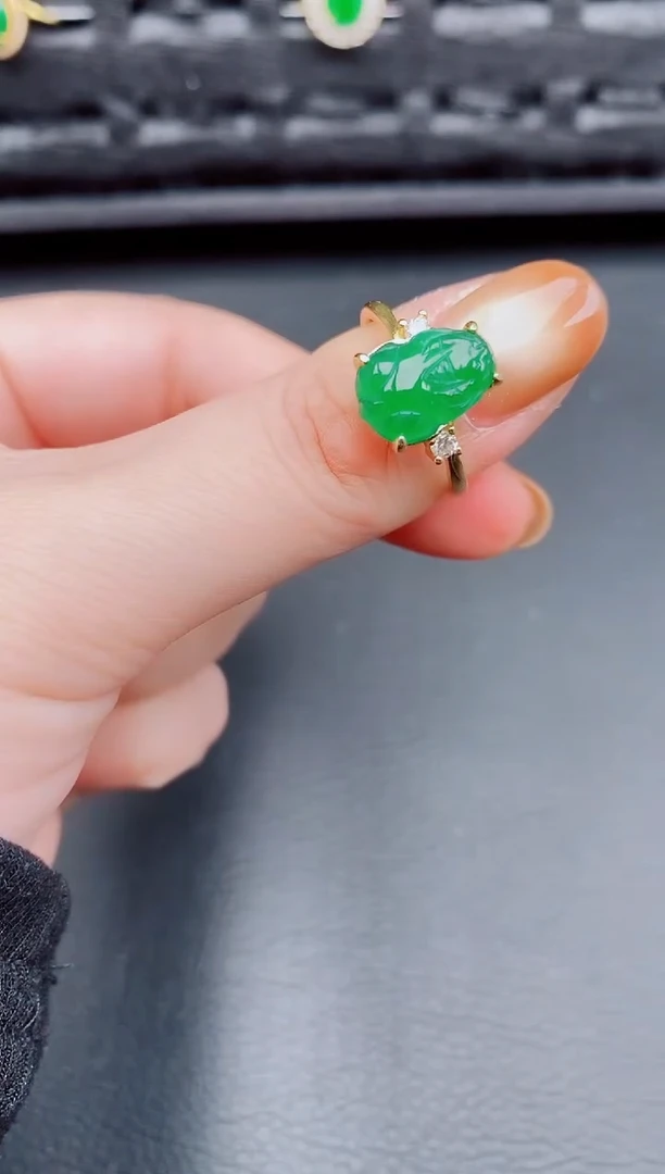 【闪购商品】翡翠戒指银S925镶嵌天然a货翡翠226