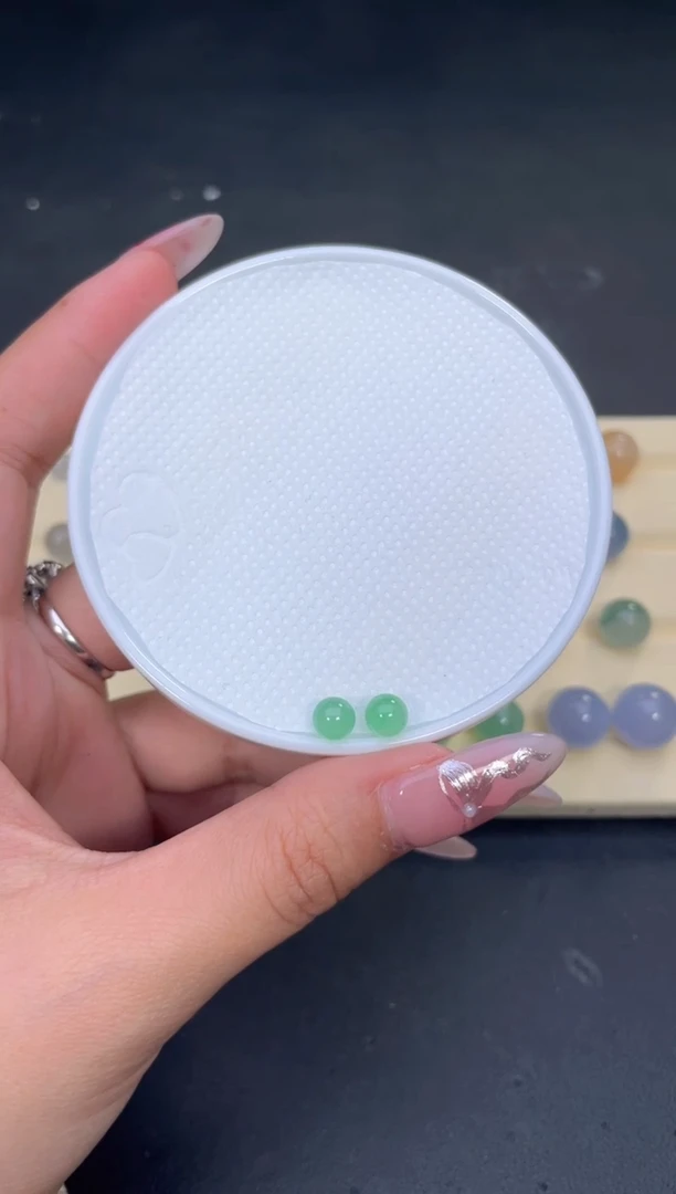 未镶嵌定制翡翠888