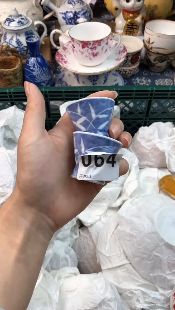 瓷片M****寒[○･｀Д´･ ○][○･｀Д´･ ○]