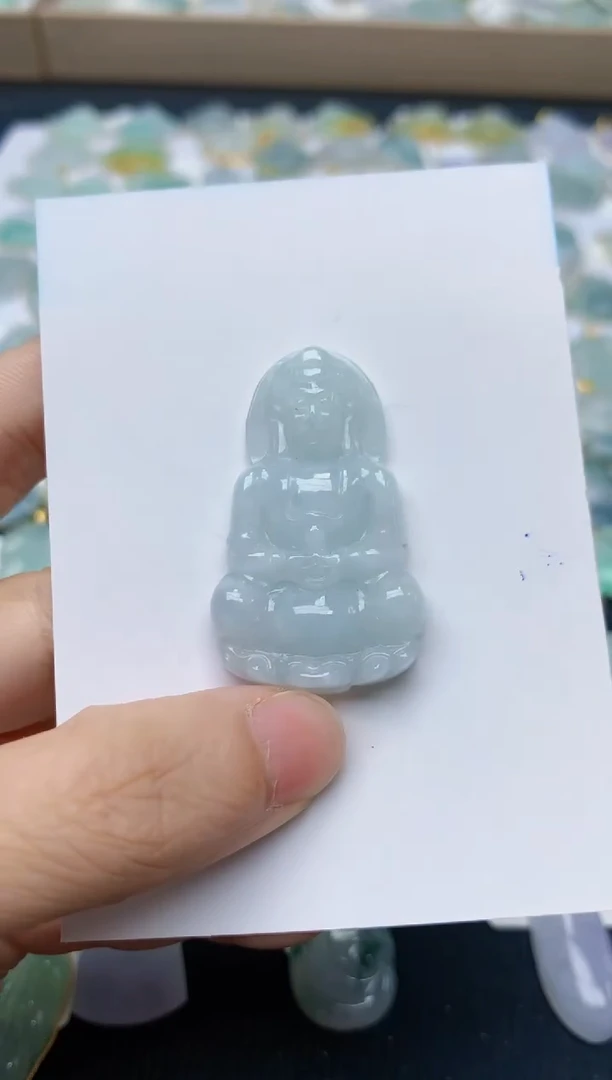 翡翠未镶嵌颈饰天然缅甸A货翡翠