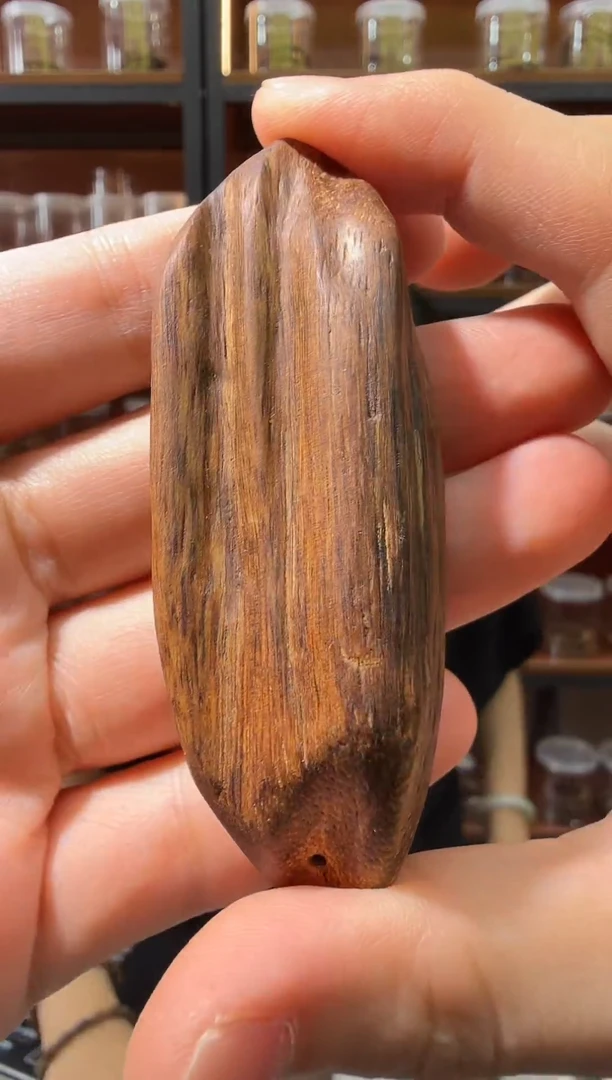 沉香吊坠43号芽庄香胆多样性发一