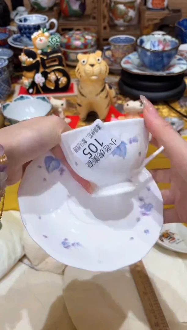 【闪购商品】瓷片3333『美丽可爱小老虎』105