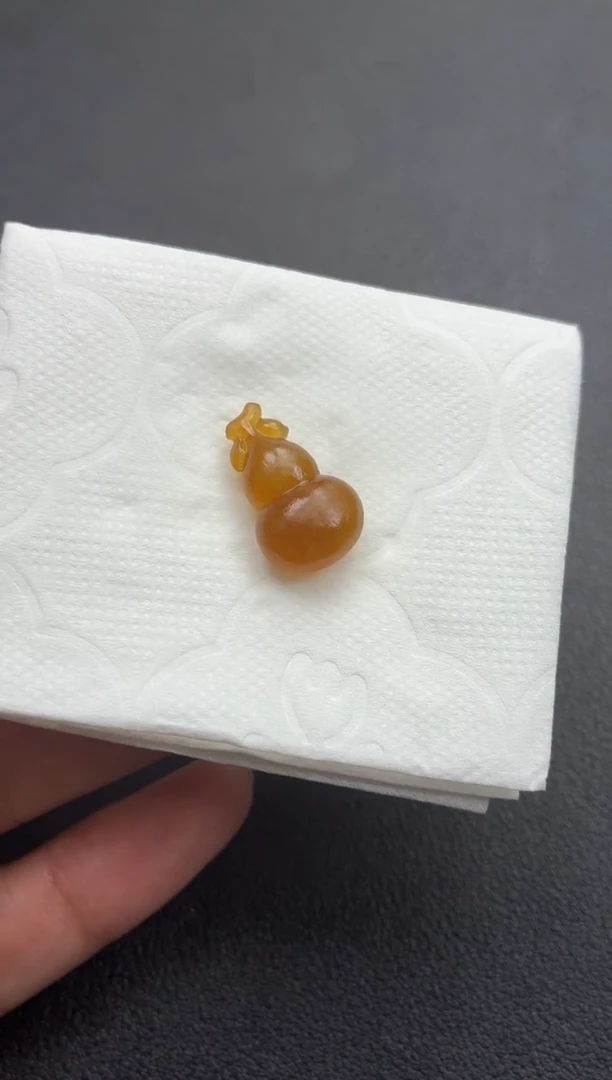 未镶嵌定制翡翠翡翠