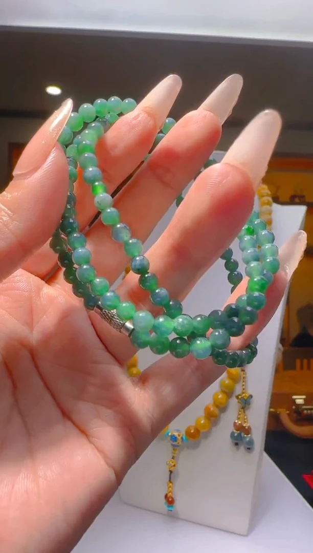 未镶嵌定制翡翠R-@@QJYY112744多样性发其一