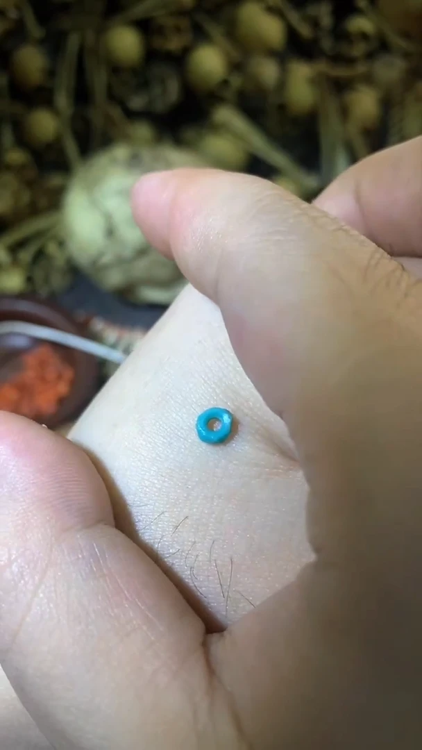 【闪购商品】绿松石颈饰未镶嵌61绿松石隔珠