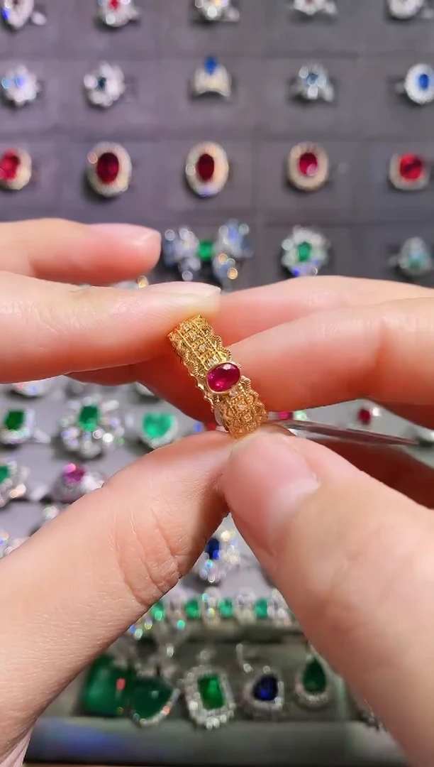 【闪购商品】红宝石18K金戒指18K金镶嵌1