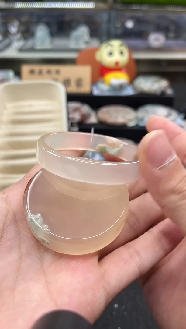 未镶嵌手镯石英质玉尘*丷圈口（赠品镯心）