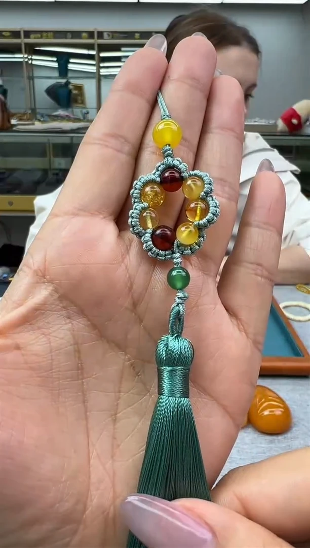 【闪购商品】琥珀裸石未镶嵌482秒拍号