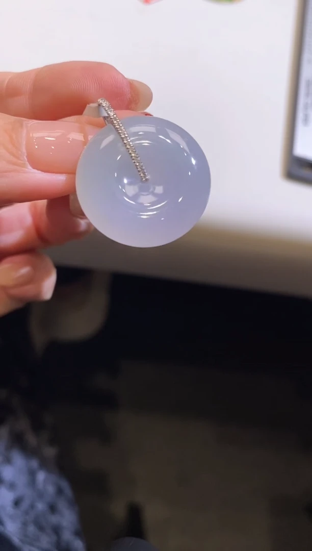 吊坠(不含链)18K金镶嵌翡翠平安扣