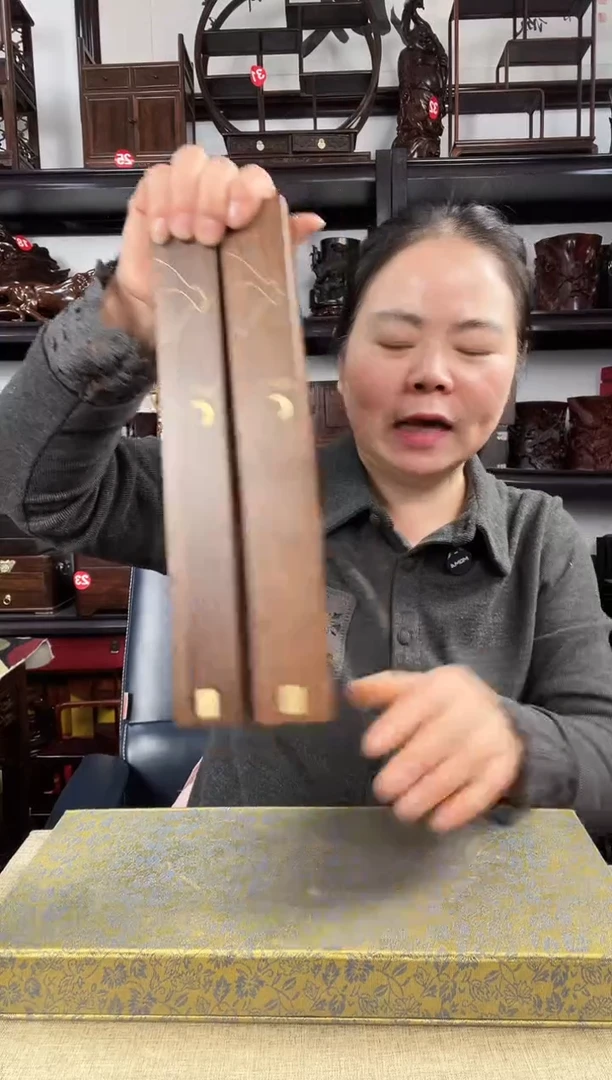 木黄镇尺礼老李红木工艺品