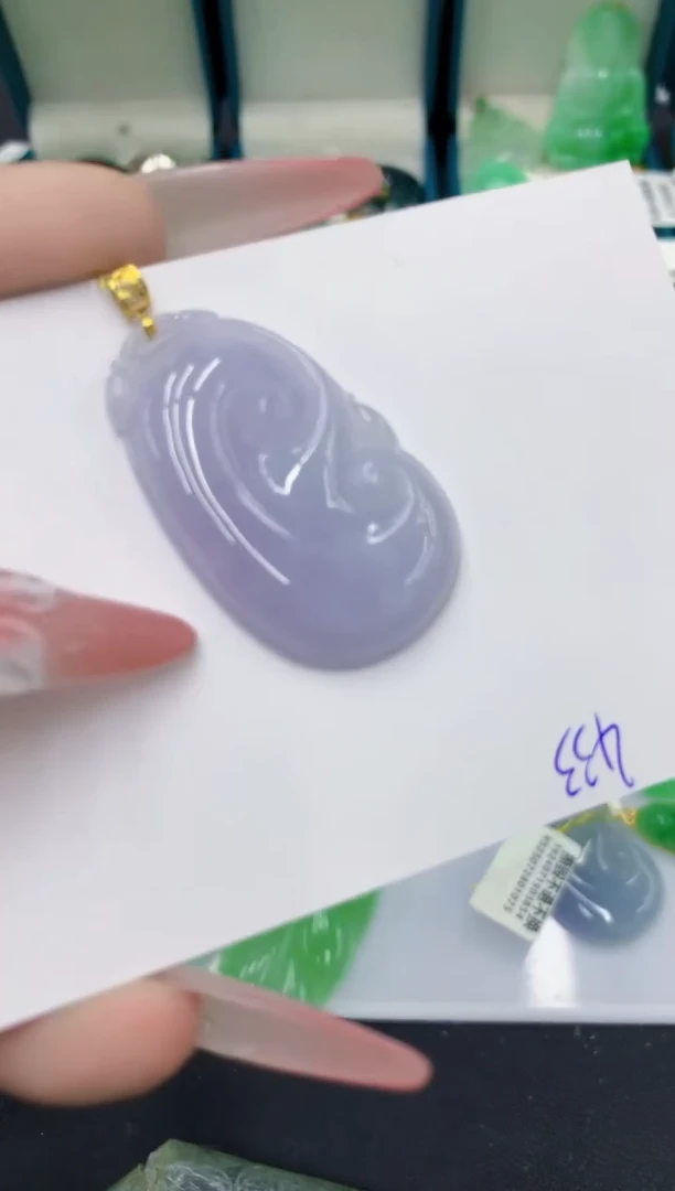 翡翠18K金镶嵌颈饰11111111111111