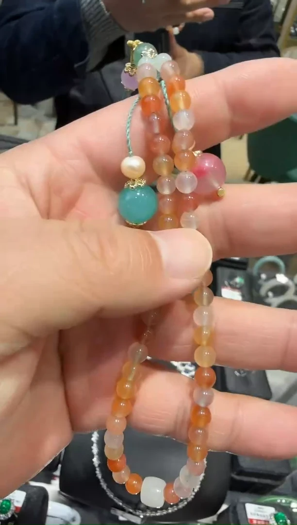 未镶嵌手链南红玛瑙多样性发一