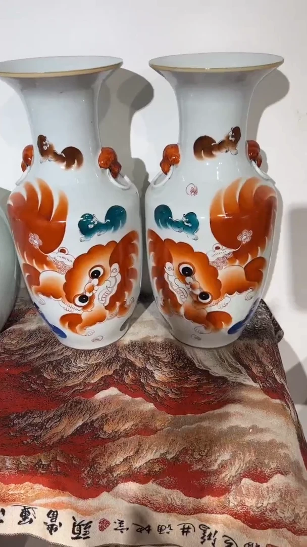 摆件瓷摆件瓷摆件五彩狮子大瓶