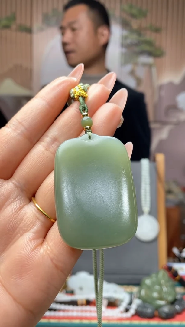 【闪购商品】和田玉颈饰未镶嵌一