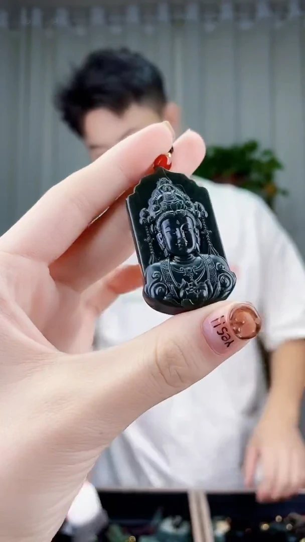 颈饰未镶嵌和田玉拍一发一，多样性发货！