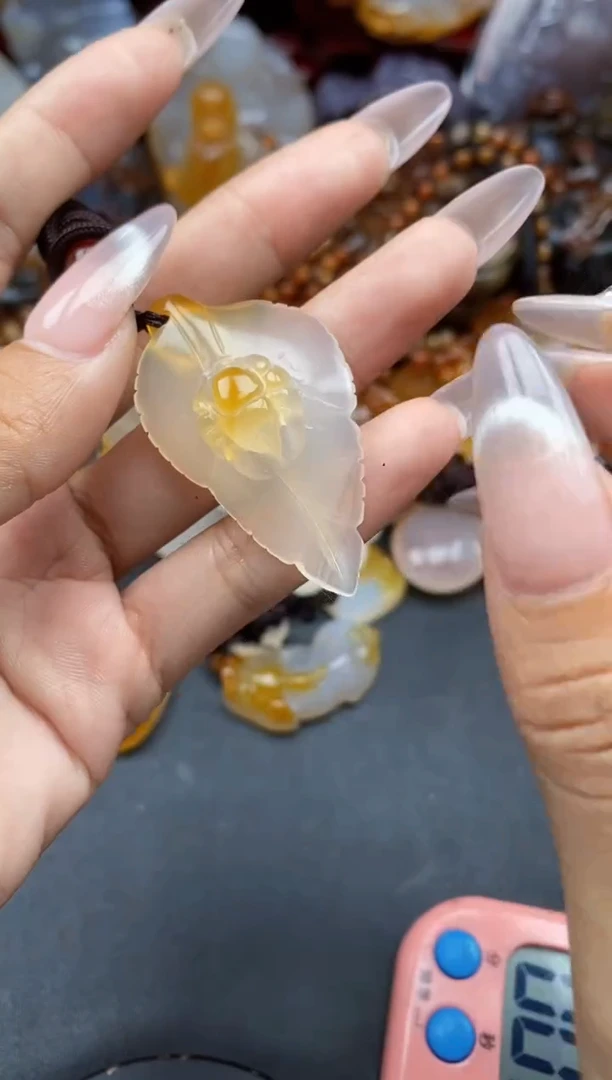 【闪购商品】玛瑙/玉髓颈饰未镶嵌ll